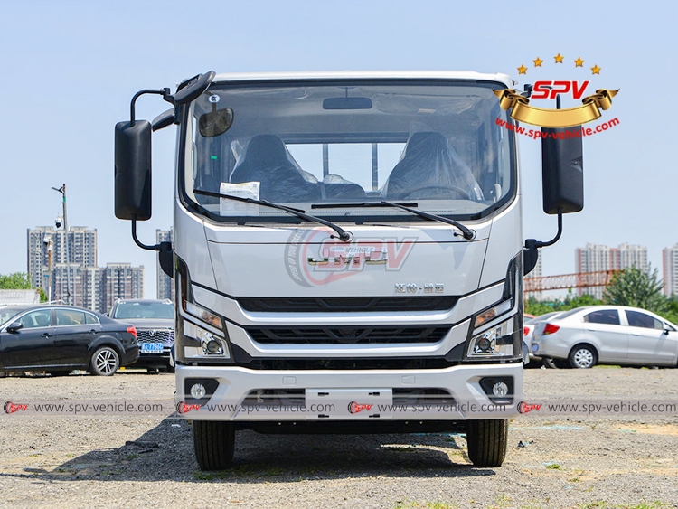 JMC N822 Carrrying Plus Truck - Front Side